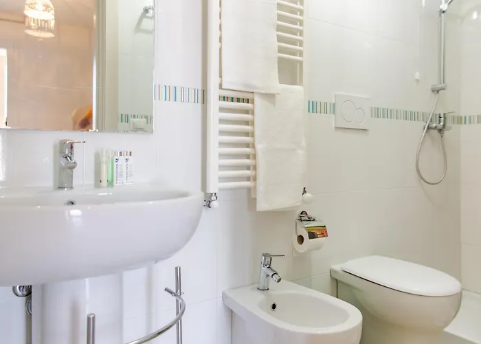 Sterlizia Guest house